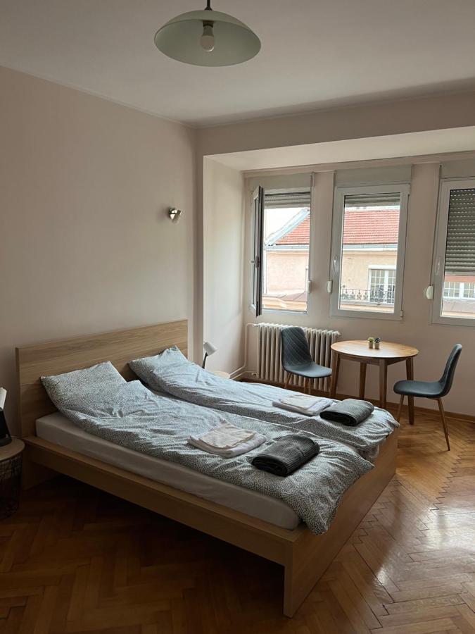 Apartman Lena เบลเกรด ภายนอก รูปภาพ